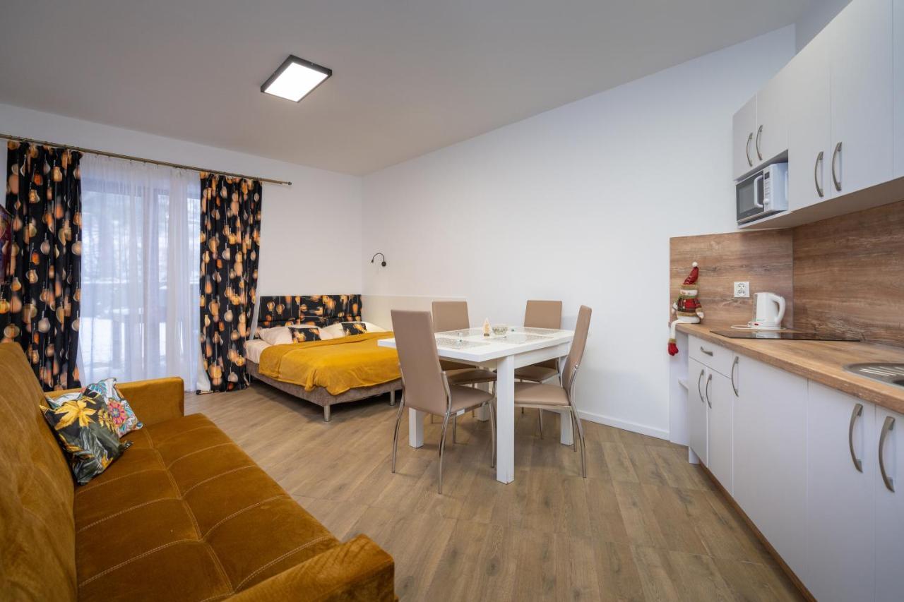 Apartamenty Trzy Sosny Okrzei 1C Sklářská Poruba Exteriér fotografie