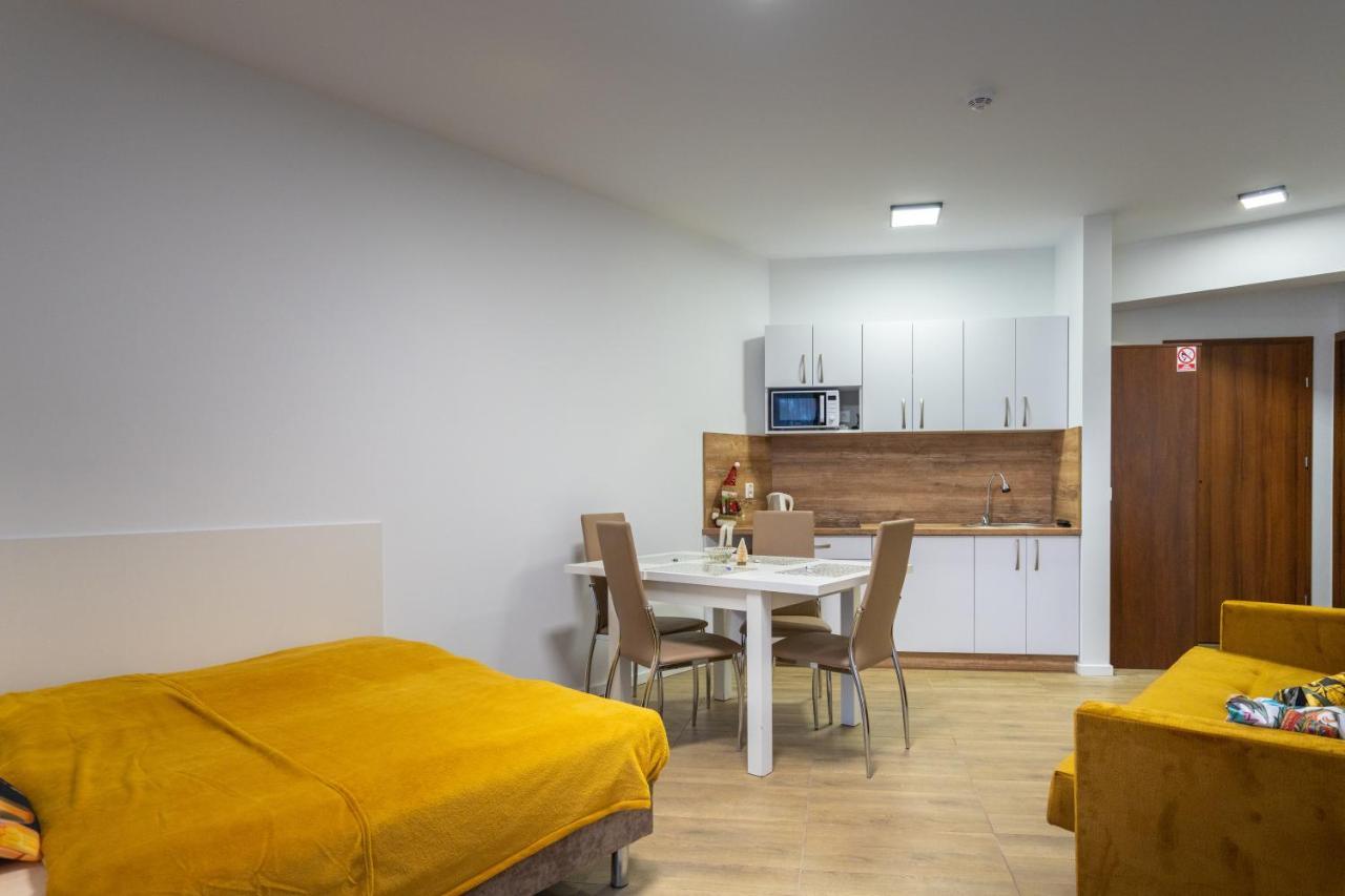 Apartamenty Trzy Sosny Okrzei 1C Sklářská Poruba Exteriér fotografie