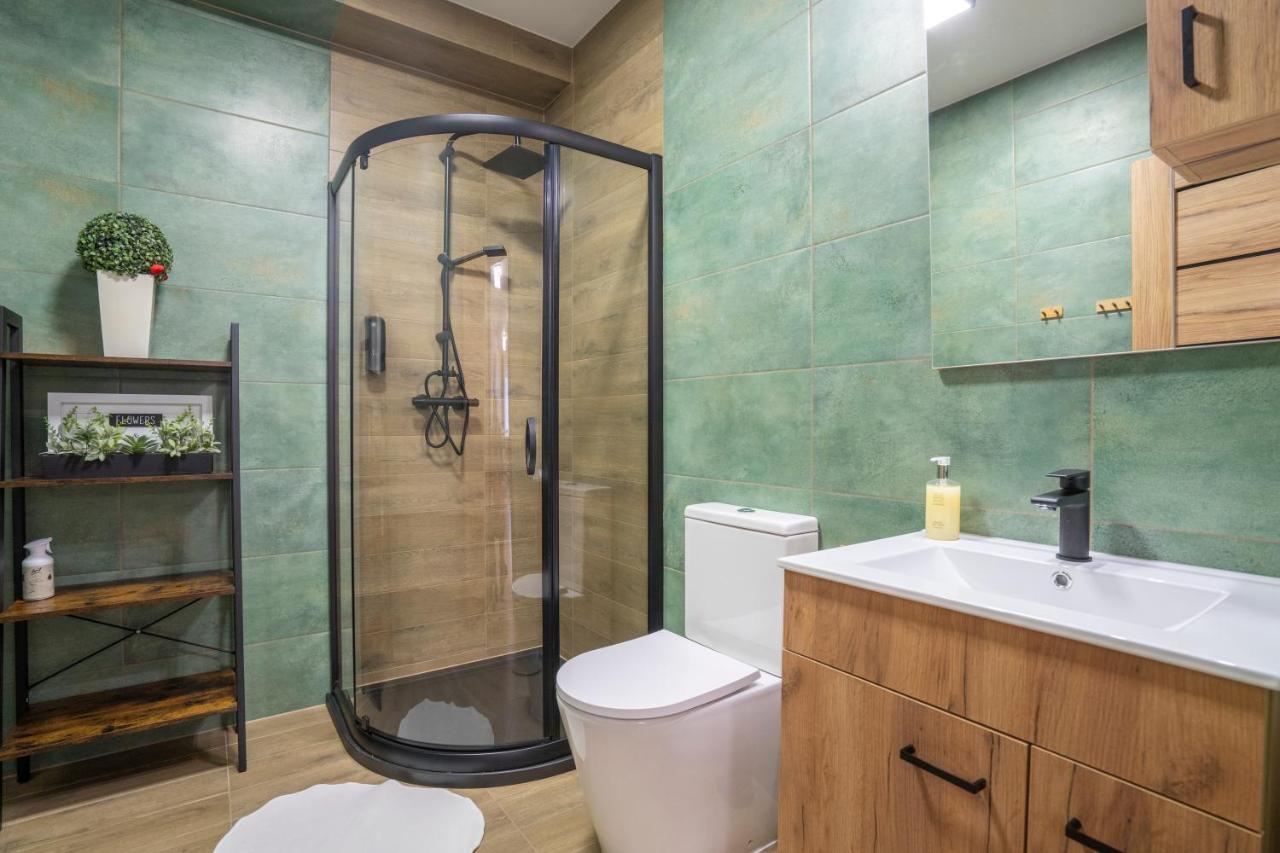 Apartamenty Trzy Sosny Okrzei 1C Sklářská Poruba Exteriér fotografie