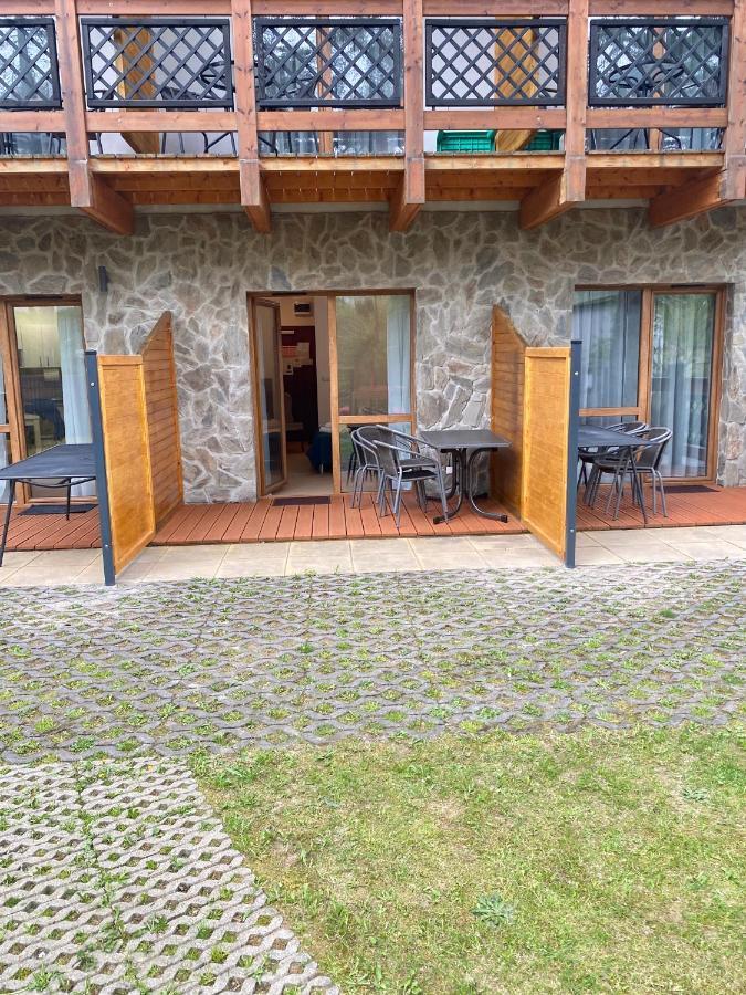 Apartamenty Trzy Sosny Okrzei 1C Sklářská Poruba Exteriér fotografie