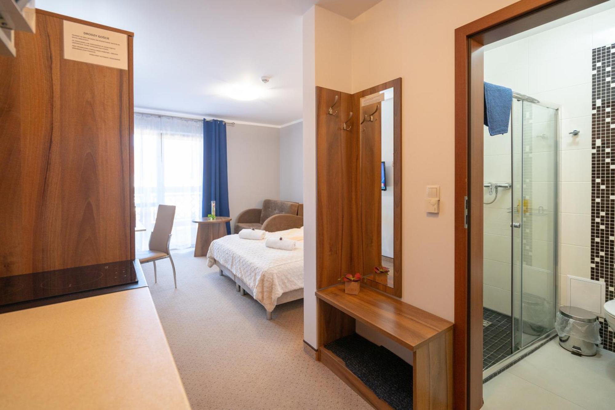 Apartamenty Trzy Sosny Okrzei 1C Sklářská Poruba Exteriér fotografie