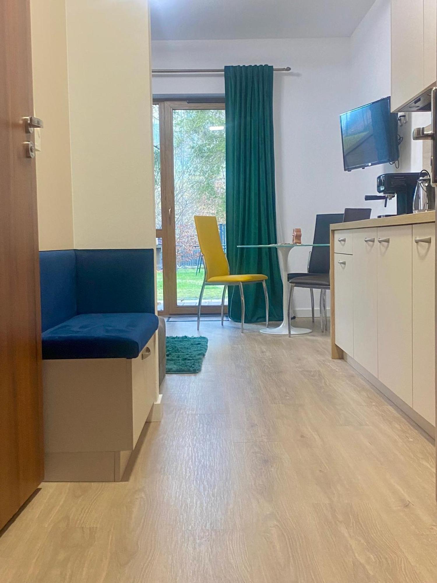Apartamenty Trzy Sosny Okrzei 1C Sklářská Poruba Exteriér fotografie